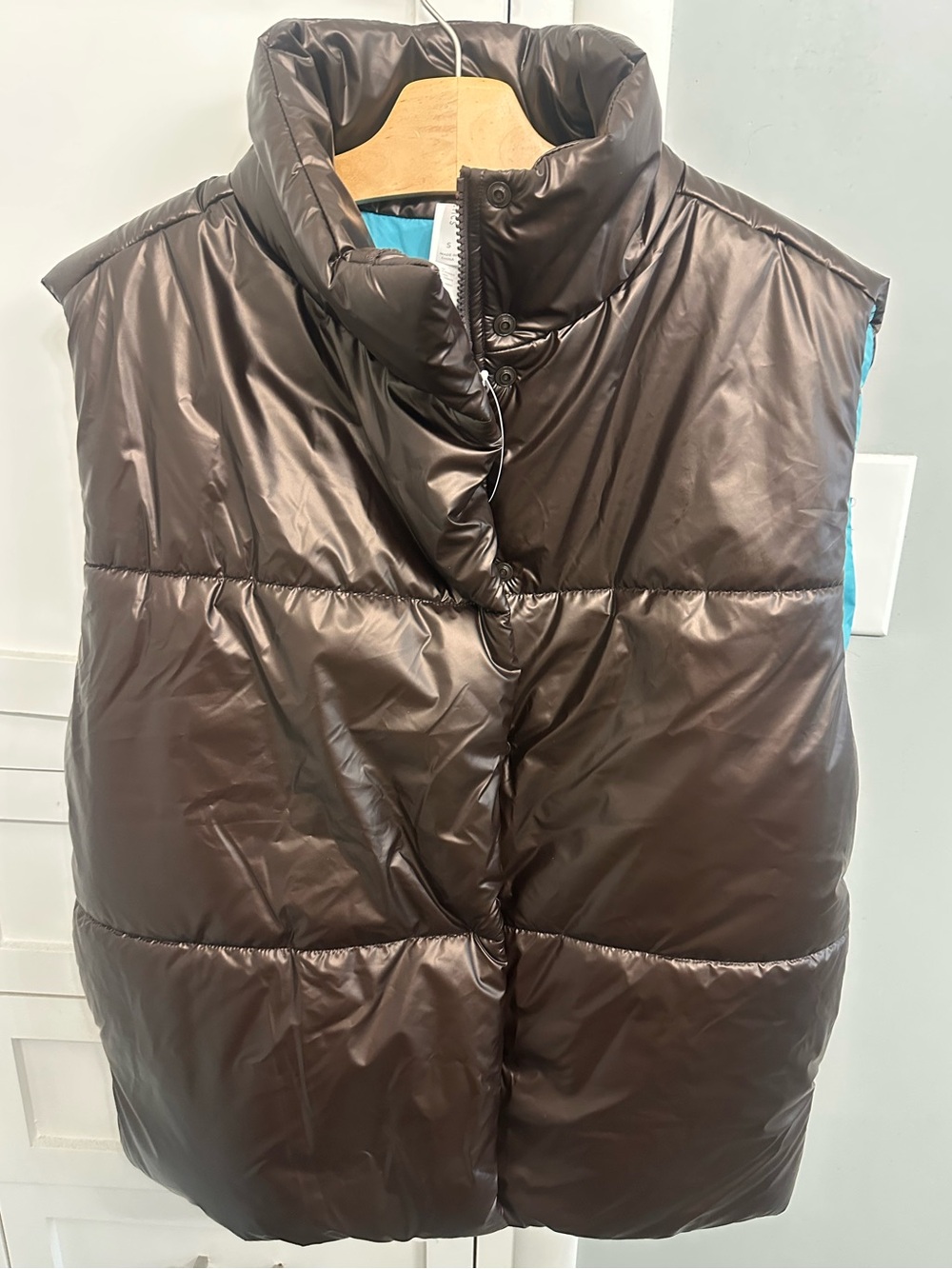 Fabletics Oversized Puffer Vest Cacao BROWN & Aqua Beach Size Small NWOT